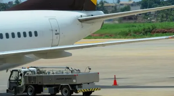 Lavatory and drenage aircraft is a ramp service